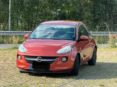 Gebraucht Opel Adam 69 PS (50 kW) 2013 Rot Kleinwagen