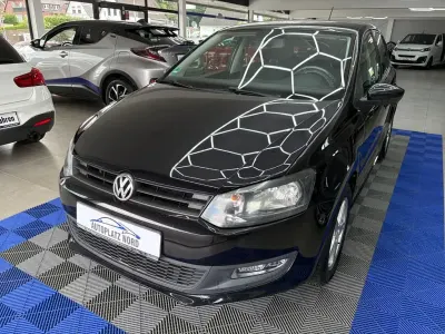 Gebraucht VW Polo Trendline 75 PS (55 kW) 2013 Schwarz Kleinwagen