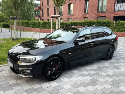 Gebraucht BMW 520 Sport Line 190 PS (139 kW) 2017 Schwarz Kombi