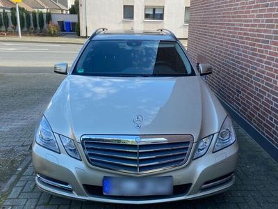 gebraucht Mercedes E220 CDI T BlueEFFICIENCY AVANTGARDE AVANTGARDE