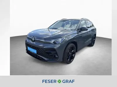 Używany VW Tiguan R-line 193 KM (141 kW) 2024 Szary SUV