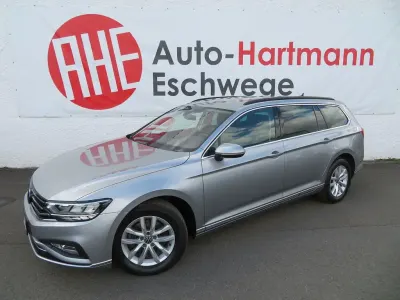 Usata VW Passat Business 150 CV (110 kW) 2024 Argento Station wagon