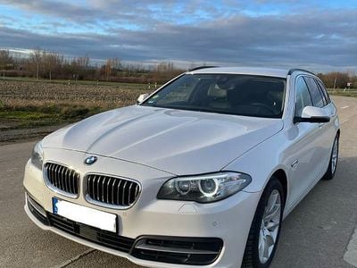 Gebraucht BMW 525 218 PS (160 kW) 2015 Weiß Kombi