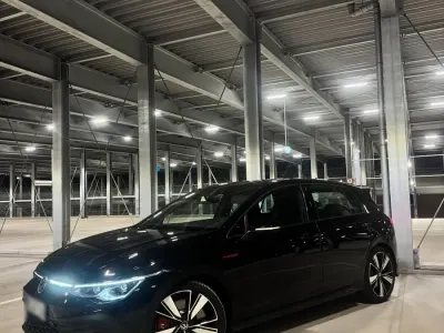 Gebraucht VW Golf VIII GTI Clubsport 300 PS (220 kW) 2021 Schwarz Limousine