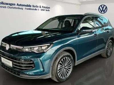 Neu VW Tiguan Elegance 150 PS (110 kW) 2026 Blau SUV