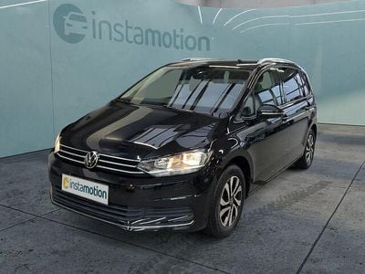 Używany VW Touran Active 150 KM (110 kW) 2022 Czarny Minivan