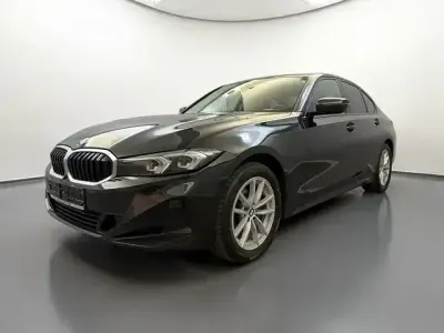 Gebraucht BMW 320 Shadowline 190 PS (139 kW) 2023 Schwarz Limousine