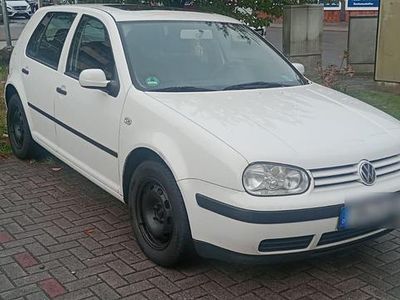 VW Golf IV