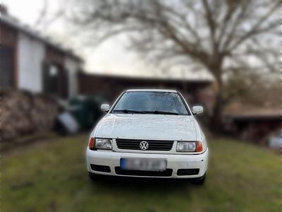 Gebraucht VW Polo 65 PS (47 kW) 1997 Weiß Kombi