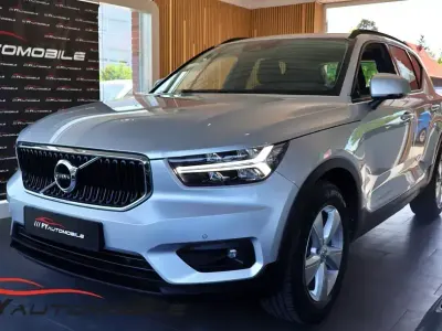 Gebraucht Volvo XC40 190 PS (139 kW) 2019 Bright silver metallic / metal SUV