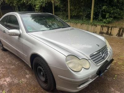 Mercedes C200
