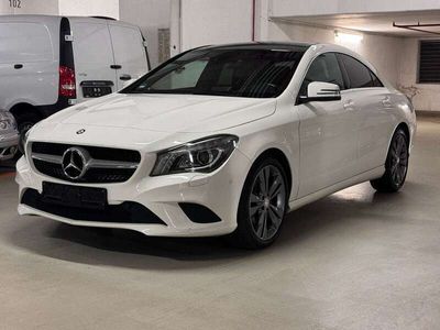 gebraucht Mercedes CLA220 CDI URBAN ILS/PANO/Harman-Kardon/Memory