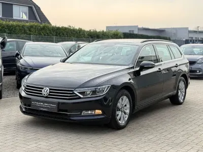 Gebraucht VW Passat Comfortline 150 PS (110 kW) 2017 Schwarz Kombi
