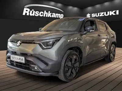 Gebraucht Suzuki e-Vitara Comfort+ 127 kW (174 PS) 2026 Grün SUV