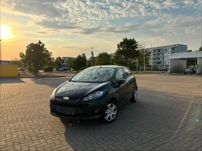 Gebraucht Ford Fiesta 68 PS (50 kW) 2009 Schwarz Kleinwagen