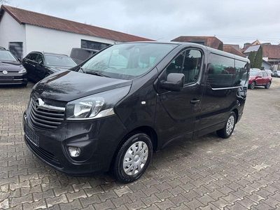 Gebraucht Opel Vivaro 125 PS (91 kW) 2017 Schwarz Van / Kleinbus
