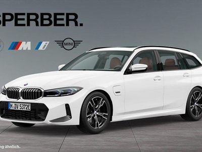 Gebraucht BMW 330e Performance 184 PS (135 kW) 2022 Weiß Kombi