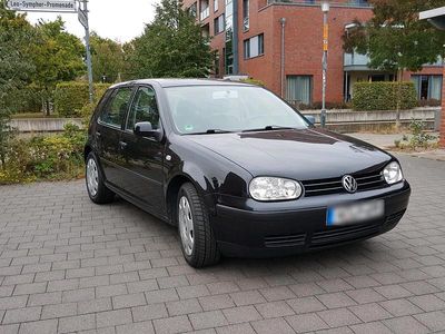 Gebraucht VW Golf IV 75 PS (55 kW) 2001 Schwarz Limousine