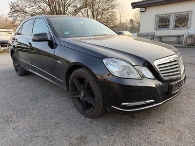 Gebraucht Mercedes E250 204 PS (150 kW) 2010 Schwarz Limousine