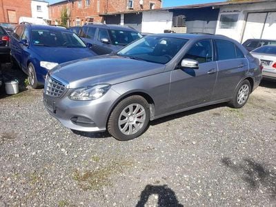 Mercedes E220