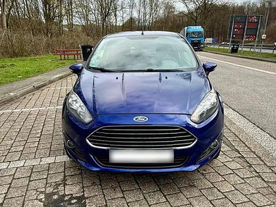 Gebraucht Ford Fiesta SYNC Edition 101 PS (74 kW) 2013 Blau Kleinwagen