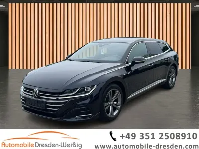 Gebraucht VW Arteon R-line 200 PS (147 kW) 2023 Schwarz deep black perleffekt (metallic) Kombi
