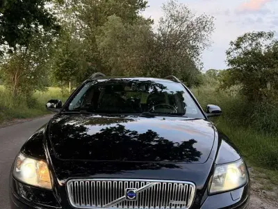 Gebraucht Volvo V50 Kinetic 180 PS (132 kW) 2006 Schwarz Kombi
