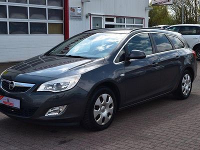 Usata Opel Astra Edition 110 CV (80 kW) 2012 Grigio Station wagon