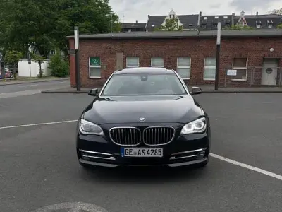 Gebraucht BMW 730 258 PS (189 kW) 2015 Schwarz Limousine
