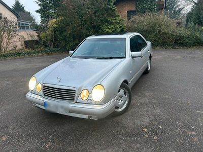 Mercedes E240