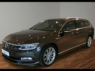 Usata VW Passat R-line 239 CV (175 kW) 2017 Marrone Station wagon