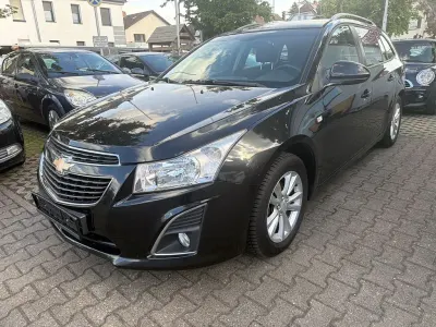 Gebraucht Chevrolet Cruze LT 140 PS (102 kW) 2013 Schwarz Kombi