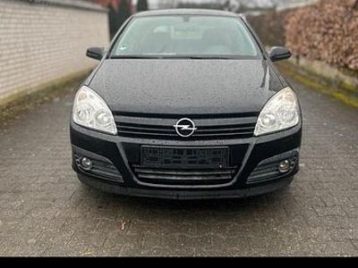 Gebraucht Opel Astra Sport 125 PS (91 kW) 2004 Schwarz Limousine