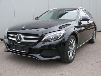 Usata Mercedes C220 Avantgarde 170 CV (125 kW) 2016 Nero Berlina