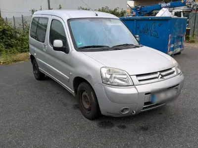 Gebraucht Citroën Berlingo 74 PS (54 kW) 2007 Silber Van / Kleinbus