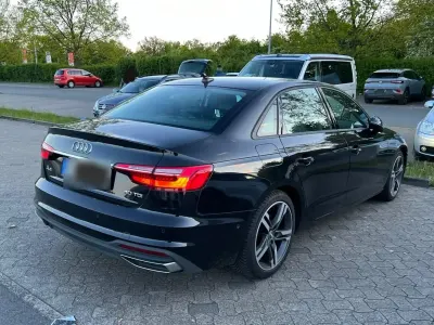 Gebraucht Audi A4 Sport 190 PS (139 kW) 2020 Schwarz Limousine