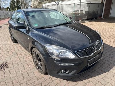 Gebraucht Kia ProCeed 116 PS (85 kW) 2012 Schwarz Kleinwagen
