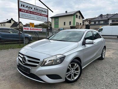 Gebraucht Mercedes A180 122 PS (89 kW) 2013 Polarsilber  metalliclack Kleinwagen