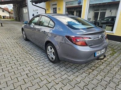 Gebraucht Opel Insignia Business Innovation 136 PS (100 kW) 2016 Grau Limousine