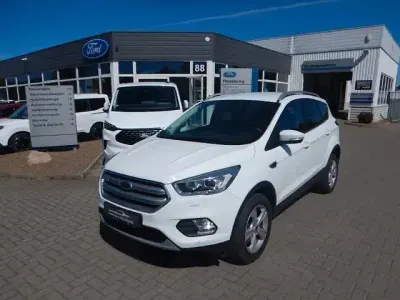 Gebraucht Ford Kuga ST-Line 242 PS (177 kW) 2017 Schwarz SUV