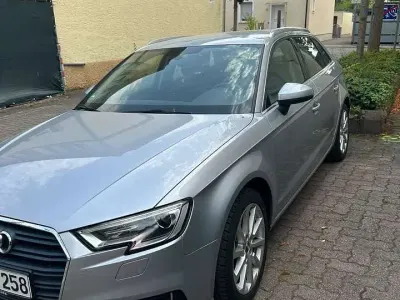 Gebraucht Audi A3 Design 116 PS (85 kW) 2018 Silber Limousine