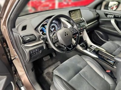 Gebraucht Mitsubishi Eclipse Cross Plus 188 PS (138 kW) 2022 Gold SUV