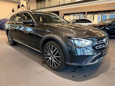 Gebraucht Mercedes E400 331 PS (243 kW) 2022 Lack graphitgrau