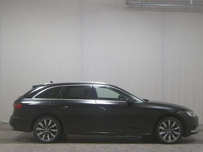 Schwarz Gebraucht 2021 Audi A4 Advanced Kombi | 16.450 € (Guter Preis)