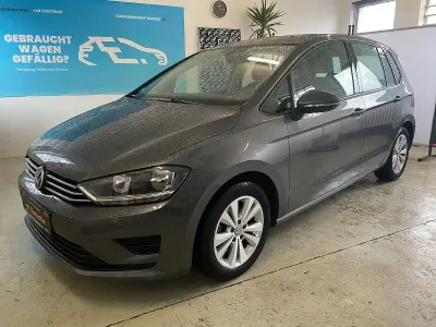Używany VW Golf Sportsvan Comfortline 125 KM (91 kW) 2017 Szary Minivan
