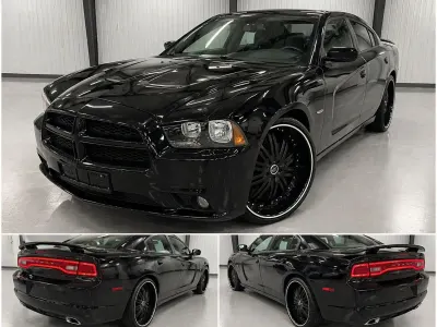 Begagnad Dodge Charger 296 HK (217 kW) 2012 Svart Sedan