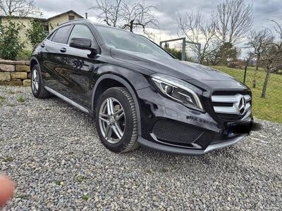 Gebraucht Mercedes GLA250 AMG line 211 PS (155 kW) 2015 Schwarz SUV