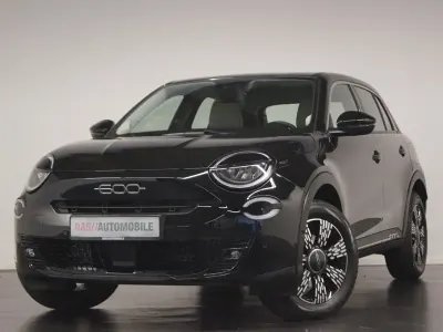 Occasion Fiat 600 101 ch (74 kW) 2024 Noir SUV