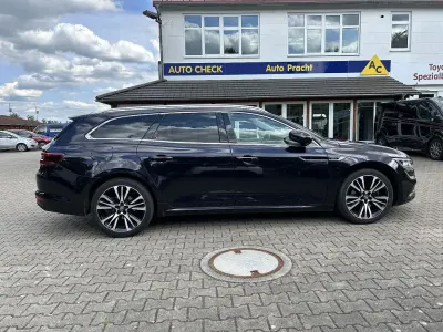 Gebraucht Renault Talisman GrandTour Bose Edition 200 PS (147 kW) 2017 Violett Kombi