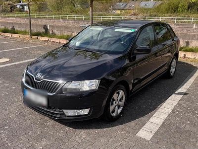 Gebraucht Skoda Rapid 90 PS (66 kW) 2014 Schwarz Kleinwagen
